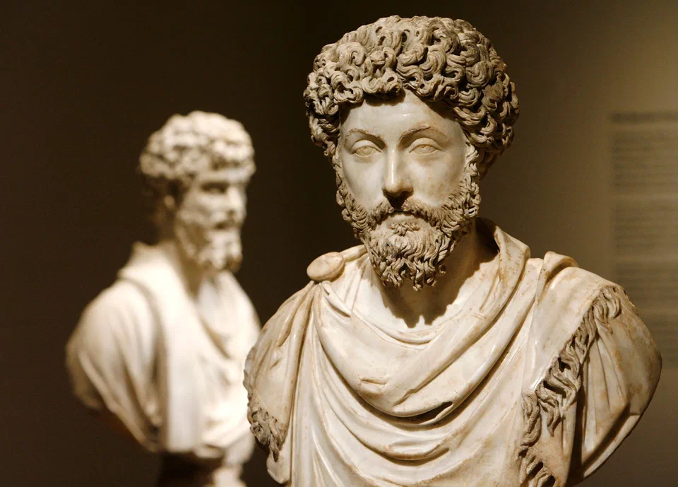 Bust of Marcus Aurelius (2)