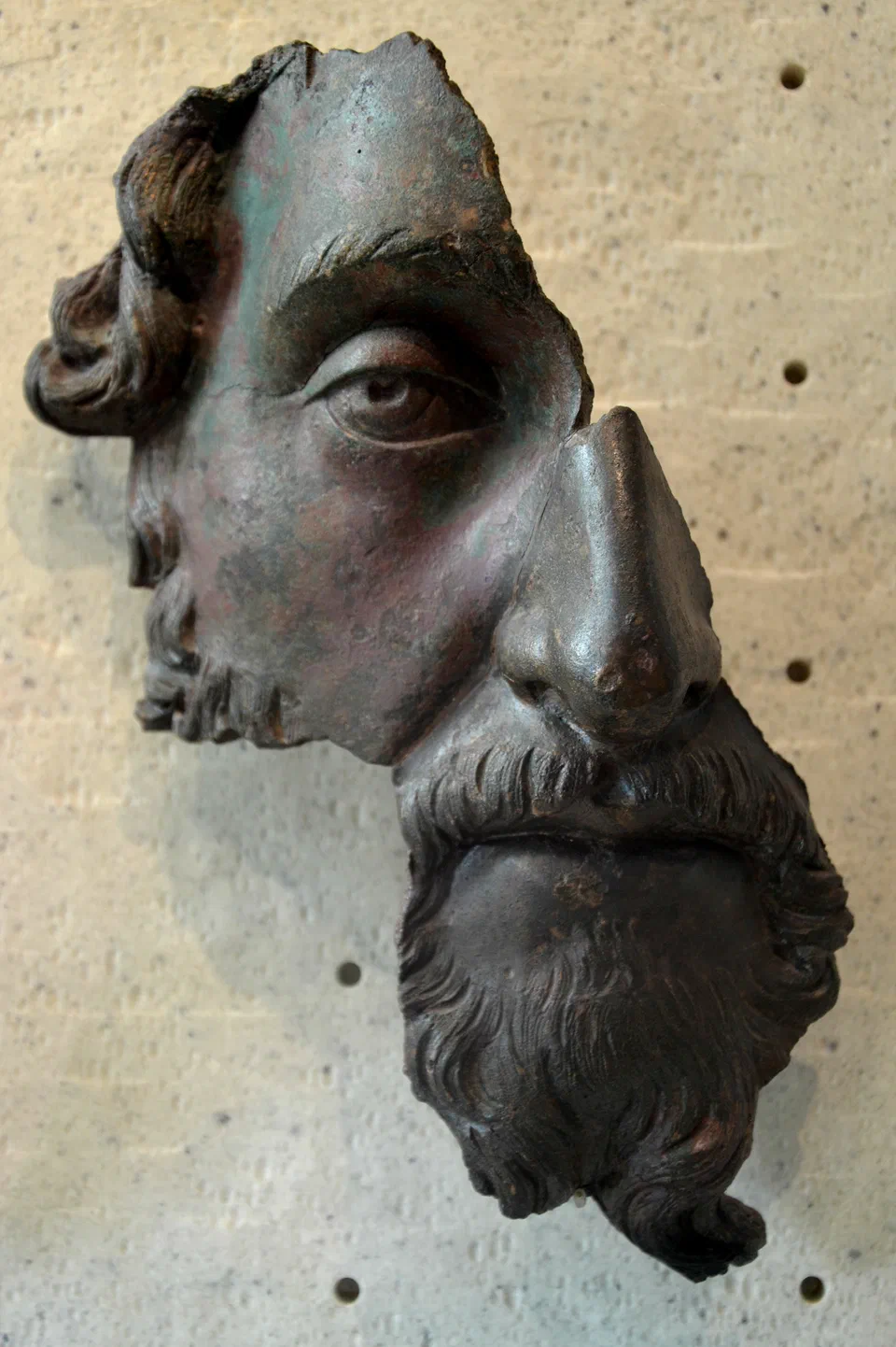 Fragment of a bronze portrait of Marcus Aurelius, probably belonging to a bust or full-length statue, after 170 AD, Louvre Museum (40819786882)