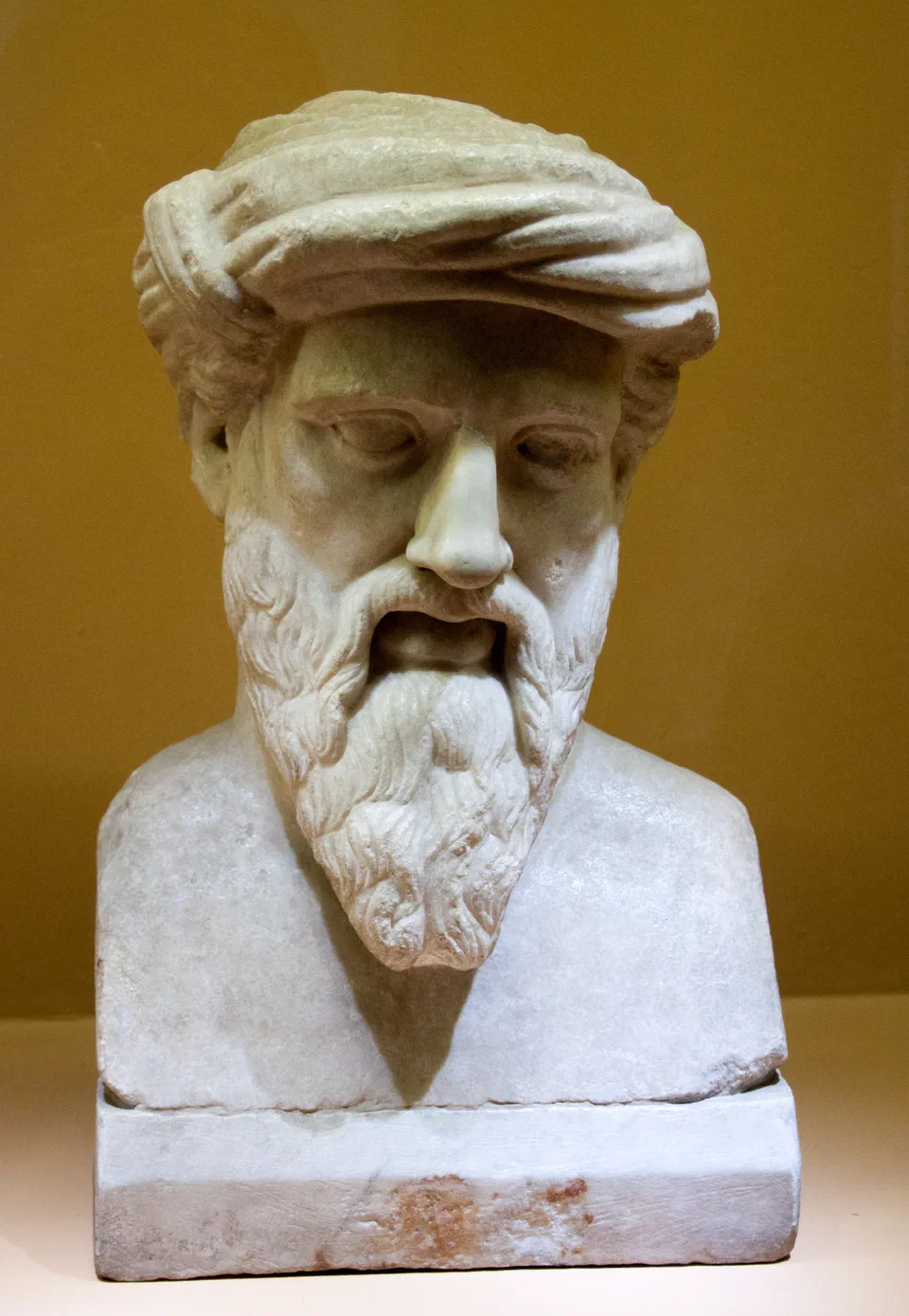 Pythagoras in the Roman Forum