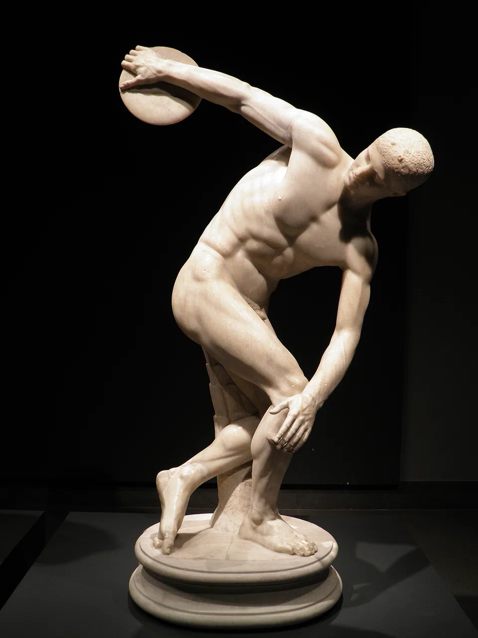 The Discobolus Lancellotti, Roman copy of a 5th century BC Greek original by Myron, Hadrianic period, Palazzo Massimo alle Terme (11398129933)