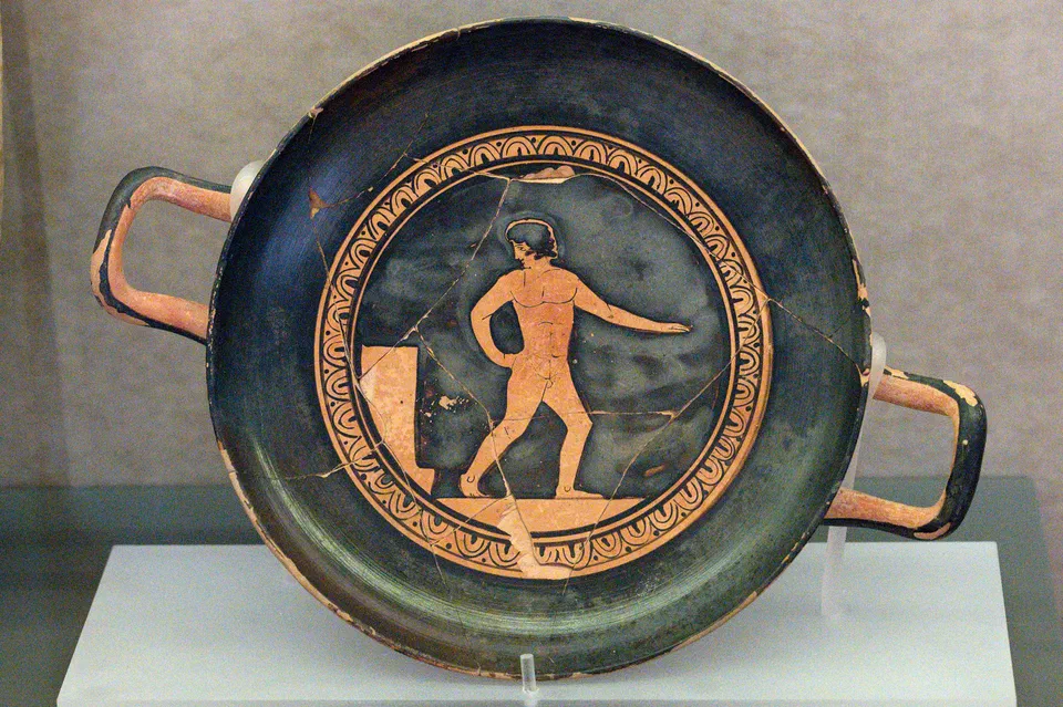 Corinthian imitatation of the red-figure pottery, AM of Corinth, 202890
