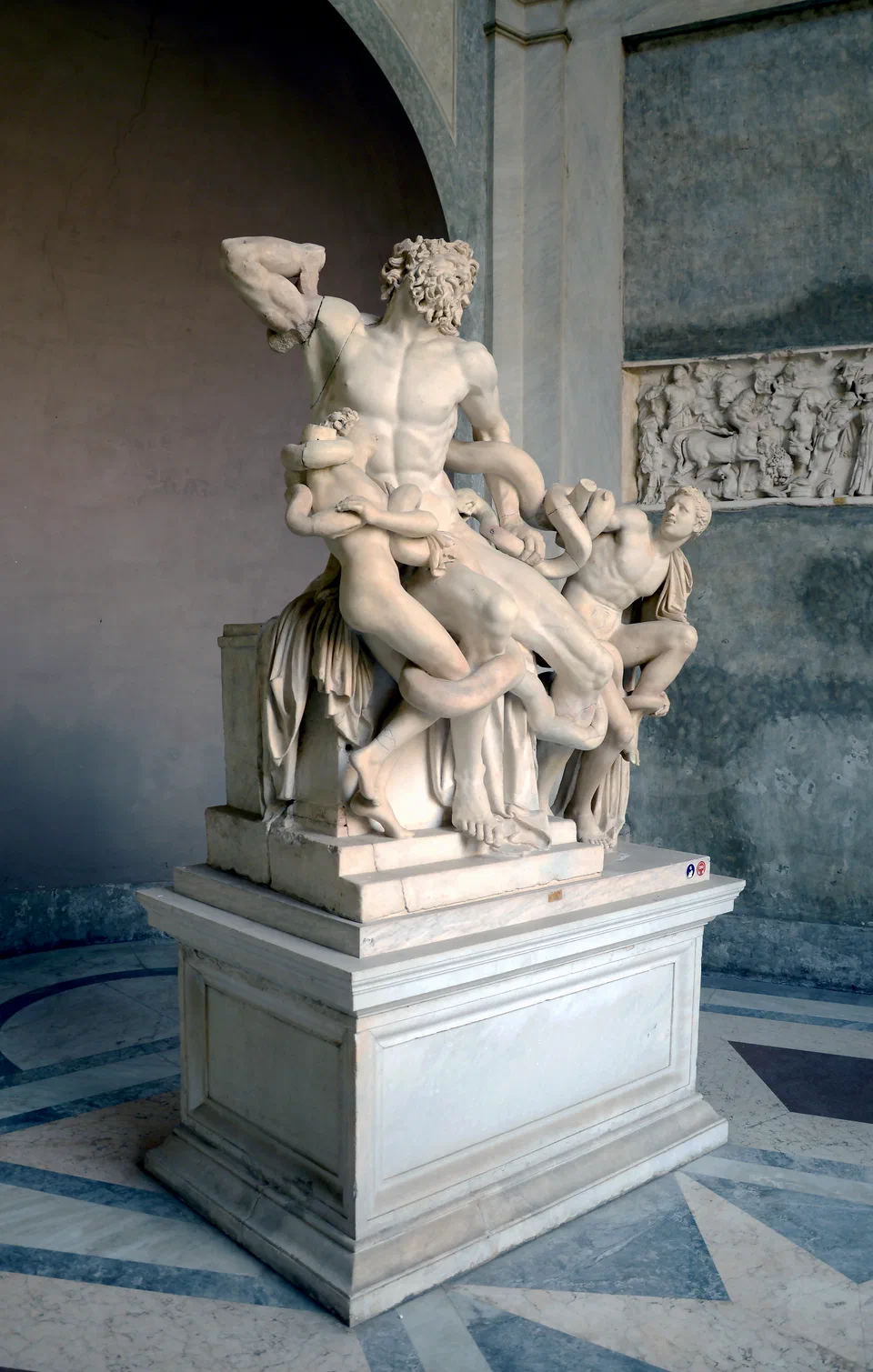 Laocoon group, lateral view
